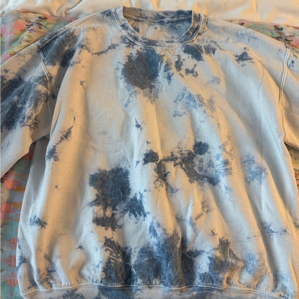 Urban outfitters tie dye crewneck